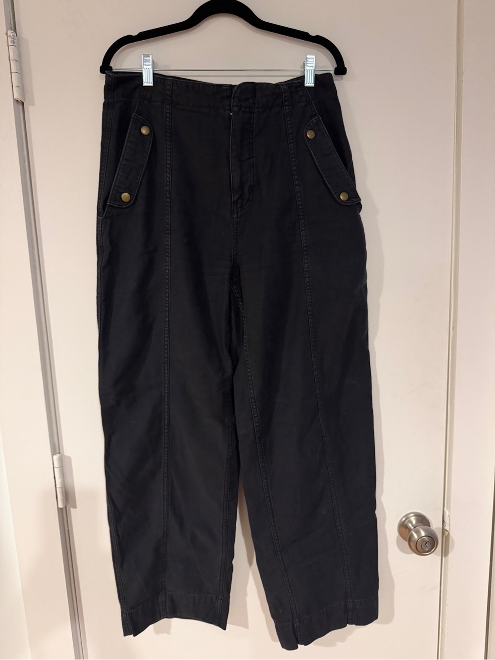 FRAME Black Utility Cargo Pants Size 29 High Rise